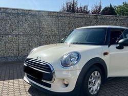 Beige Gebraucht 2015 Mini ONE Kleinwagen | 8.499 € (Fairer Preis)