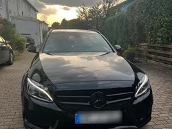 Schwarz Gebraucht 2016 Mercedes C250 AMG line Kombi | 18.999 € (Fairer Preis)