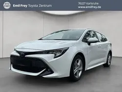 Shimmerin silver Gebraucht 2022 Toyota Corolla Business Edition Kombi | 22.880 € (Guter Preis)