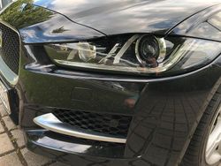Schwarz Gebraucht 2016 Jaguar XE R-Sport Limousine | 12.999 € (Superpreis)