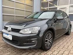 Grau Gebraucht 2016 VW Golf VII Allstar Limousine | 10.490 € (Superpreis)