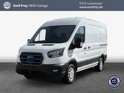 Weiß Neu 2025 Ford E-Transit Trend Van | 49.921 € (Fairer Preis)