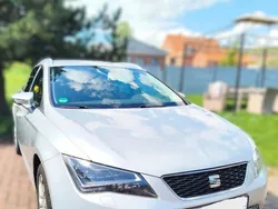 Silber Gebraucht 2016 Seat Leon ST Reference Kombi | 9.300 € (Guter Preis)
