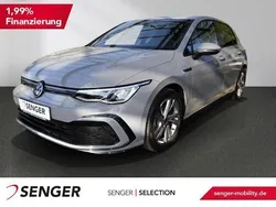 Grau Gebraucht 2023 VW Golf VIII R-line Kleinwagen | 29.990 € (Fairer Preis)