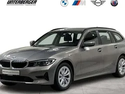Oxidgrau Gebraucht 2022 BMW 320 Advantage Kombi | 24.890 € (Fairer Preis)