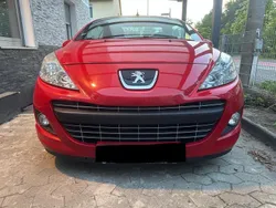 Rot Gebraucht 2014 Peugeot 207 CC Cabrio | 5.200 € (Fairer Preis)