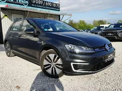 Grau Gebraucht 2015 VW Golf VII GTE Limousine | 13.950 € (Fairer Preis)