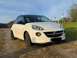 Weiß Gebraucht 2018 Opel Adam Kleinwagen | 9.500 € (Guter Preis)
