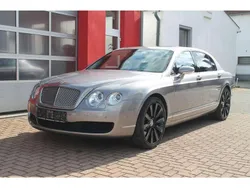 Grau Gebraucht 2006 Bentley Continental Limousine | 34.990 €