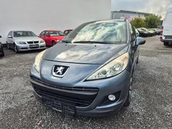 Grau Gebraucht 2010 Peugeot 207 Platinum Limousine | 2.999 € (Superpreis)