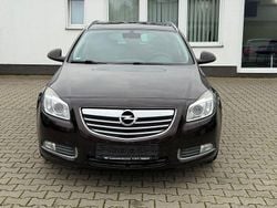Braun Gebraucht 2012 Opel Insignia Innovation Kombi | 4.999 € (Guter Preis)