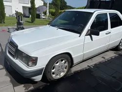 Weiß Gebraucht 1992 Mercedes 190 Limousine | 4.000 €
