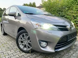 Andere farbe metallic Gebraucht 2014 Toyota Verso Executive Van / Kleinbus | 12.900 € (Fairer Preis)