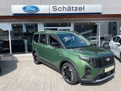 Grün Gebraucht 2024 Ford Tourneo Courier Active Van / Kleinbus | 29.900 € (Etwas zu teuer)
