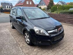 Schwarz Gebraucht 2006 Opel Zafira Kombi | 1.400 € (Superpreis)