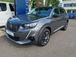 Grau Gebraucht 2022 Peugeot 2008 Allure SUV | 19.990 € (Guter Preis)