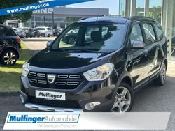 Grau Gebraucht 2022 Dacia Lodgy Stepway Van / Kleinbus | 16.800 € (Etwas zu teuer)