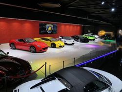 Andere Gebraucht 2021 Porsche Macan SUV | 61.980 €