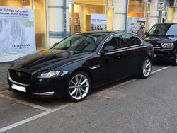 Schwarz Gebraucht 2017 Jaguar XF Prestige Limousine | 17.500 € (Fairer Preis)