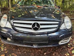 Blau Gebraucht 2005 Mercedes R320 Van / Kleinbus | 1.500 €