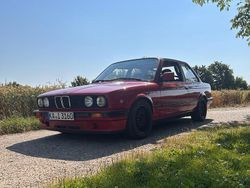 Rot Gebraucht 1989 BMW 316 Coupé | 7.999 €