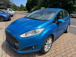 Blau Gebraucht 2015 Ford Fiesta Titanium Kleinwagen | 4.800 € (Fairer Preis)