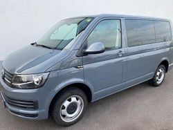 Grau Gebraucht 2019 VW Multivan Van | 33.900 € (Guter Preis)