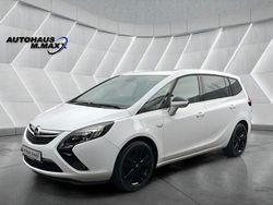 Weiß Gebraucht 2015 Opel Zafira Tourer Innovation Van / Kleinbus | 17.900 €