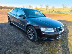 Rot Gebraucht 2003 Audi A8 Limousine | 1.799 €