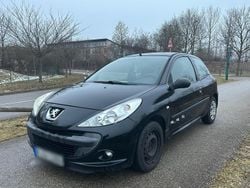 Schwarz Gebraucht 2010 Peugeot 206+ Kleinwagen | 990 € (Superpreis)