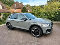 Grau Gebraucht 2018 Audi Q5 Design SUV | 27.900 € (Fairer Preis)