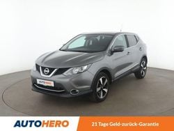 Grau Gebraucht 2015 Nissan Qashqai 360º SUV | 12.600 € (Etwas zu teuer)