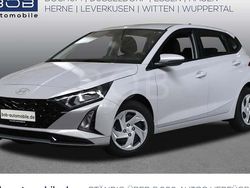 Grau Gebraucht 2025 Hyundai i20 Select Limousine | 18.390 € (Guter Preis)