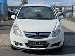 Weiß Gebraucht 2010 Opel Corsa Selection Kleinwagen | 2.490 € (Guter Preis)