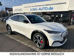 Weiß Gebraucht 2022 Ford Mustang Mach-E Premium SUV | 29.990 € (Superpreis)