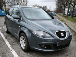 Grau Gebraucht 2009 Seat Altea XL Style Van / Kleinbus | 3.000 € (Fairer Preis)