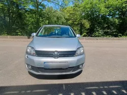Silber Gebraucht 2009 VW Golf VI Limousine | 3.300 € (Fairer Preis)