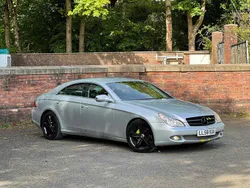 Grau Gebraucht 2009 Mercedes CLS320 Limousine | 3.200 €