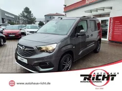 Mondstein grau/e:vulkan grau Gebraucht 2020 Opel Combo Innovation Van / Kleinbus | 20.980 € (Fairer Preis)