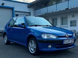 Blau Gebraucht 1998 Peugeot 106 Sport Kleinwagen | 1.950 € (Etwas zu teuer)