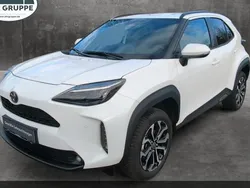 Weiß Gebraucht 2024 Toyota Yaris Cross Style SUV | 26.990 € (Superpreis)