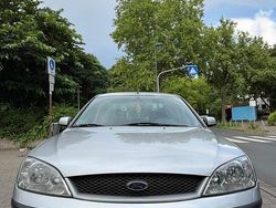 Silber Gebraucht 2002 Ford Mondeo Ghia Limousine | 500 € (Superpreis)