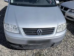 Silber Gebraucht 2003 VW Touran Van / Kleinbus | 1.100 € (Guter Preis)