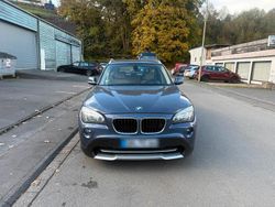 Blau Gebraucht 2011 BMW X1 SUV | 7.000 € (Fairer Preis)