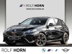 Saphirschwarz metallic Neu 2025 BMW 114 M Sport Kleinwagen | 47.470 € (Teuer)