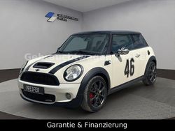 Weiß Gebraucht 2009 Mini John Cooper Works Kleinwagen | 6.990 €