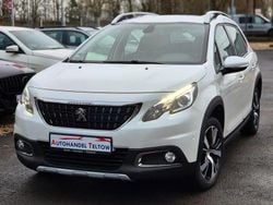 Weiß Gebraucht 2018 Peugeot 2008 Allure SUV | 10.950 € (Guter Preis)