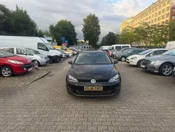 Schwarz Gebraucht 2016 VW Golf VII Comfortline Kombi | 7.300 € (Fairer Preis)