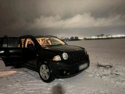 Schwarz Gebraucht 2008 Jeep Compass SUV | 3.500 € (Etwas zu teuer)