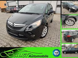 Schwarz Gebraucht 2015 Opel Zafira Tourer Style Van / Kleinbus | 5.990 € (Guter Preis)